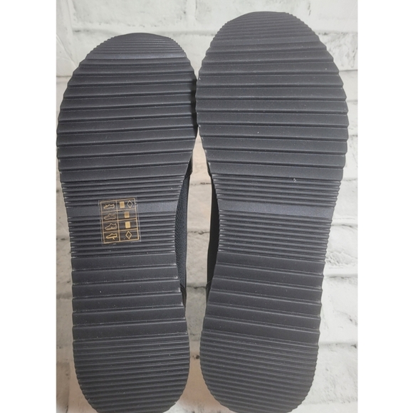 Michael Kors Black Monique Platform Sneakers Canvas Trainer Shoes Size 8.5M New - Picture 8 of 8